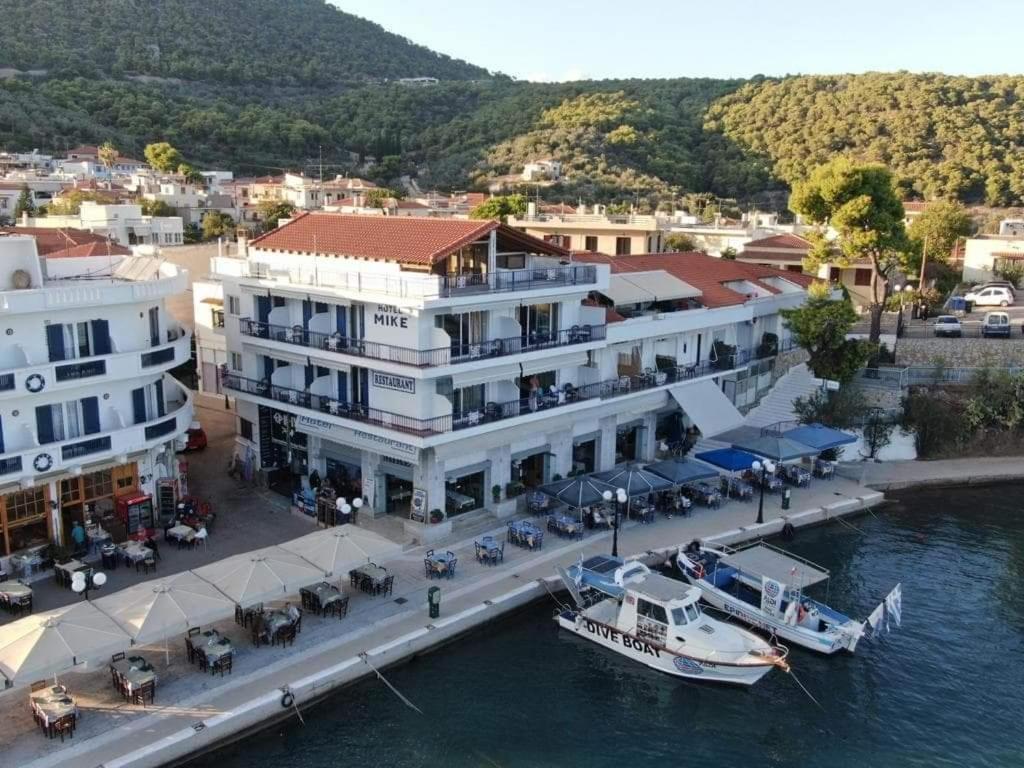 Hotel Mike Epidaurus Екстериор снимка