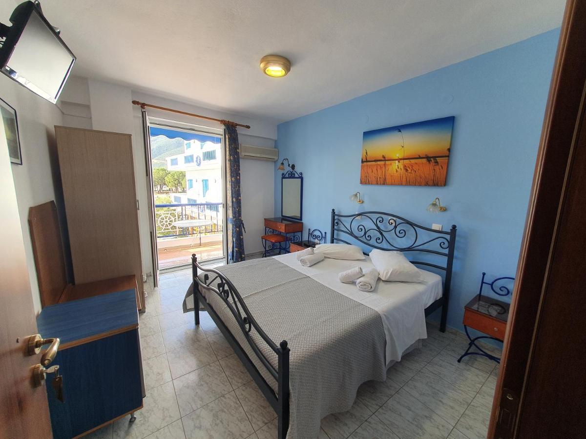 Hotel Mike Epidaurus Екстериор снимка