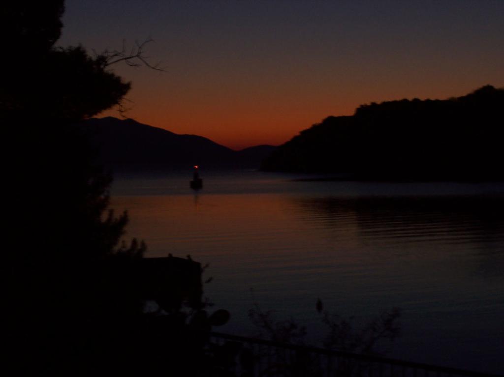 Hotel Mike Epidaurus Екстериор снимка